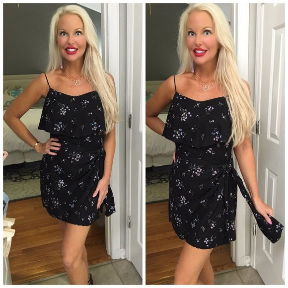 Lush Dresses & Skirts - SUMMER Clearance 💕Lush Black/Lilac Side Tie Dress